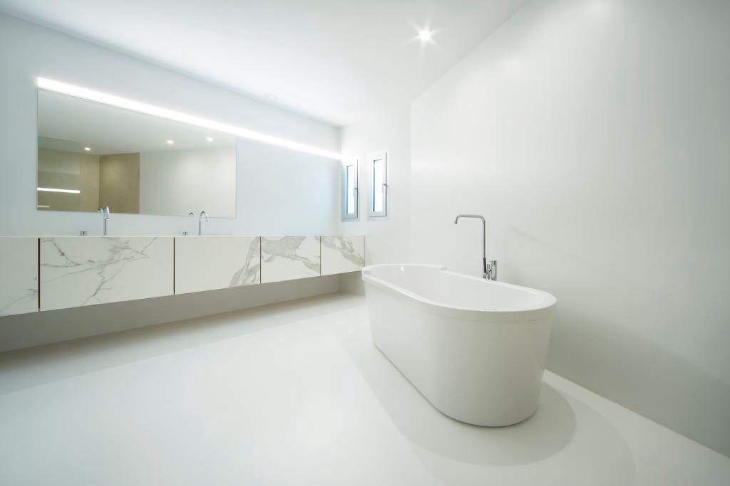 Luxury 3-bedroom penthouse with a large terrace and spectacular views in Altea Hills