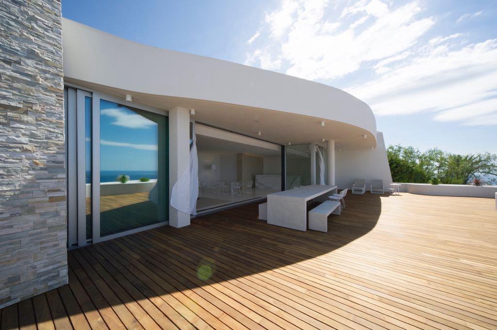 Luxury 3-bedroom penthouse with a large terrace and spectacular views in Altea Hills
