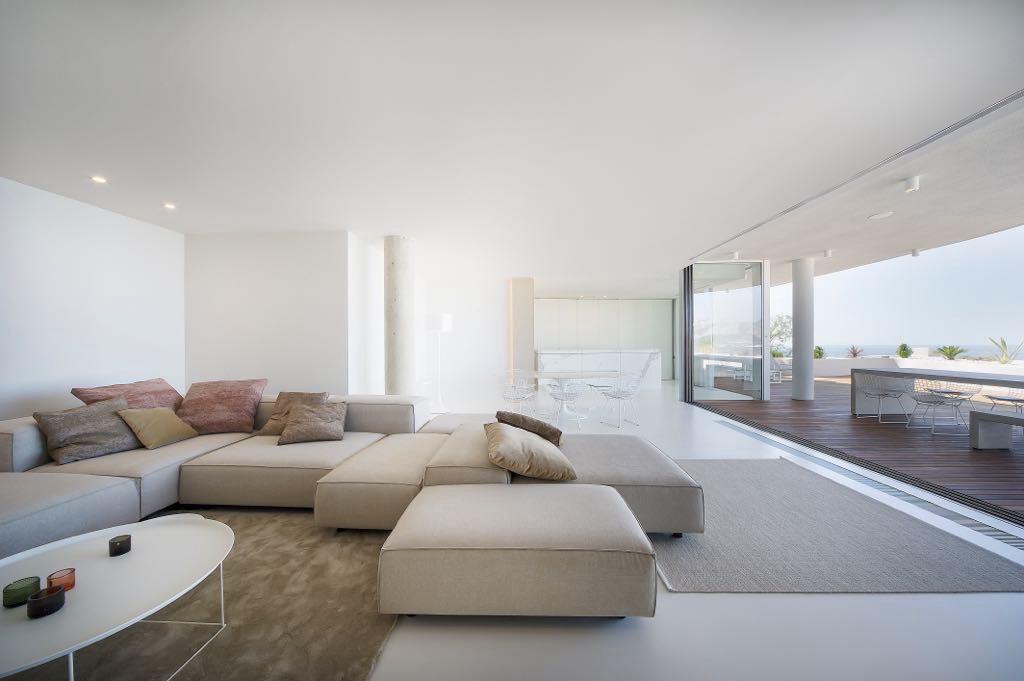Luxury 3-bedroom penthouse with a large terrace and spectacular views in Altea Hills