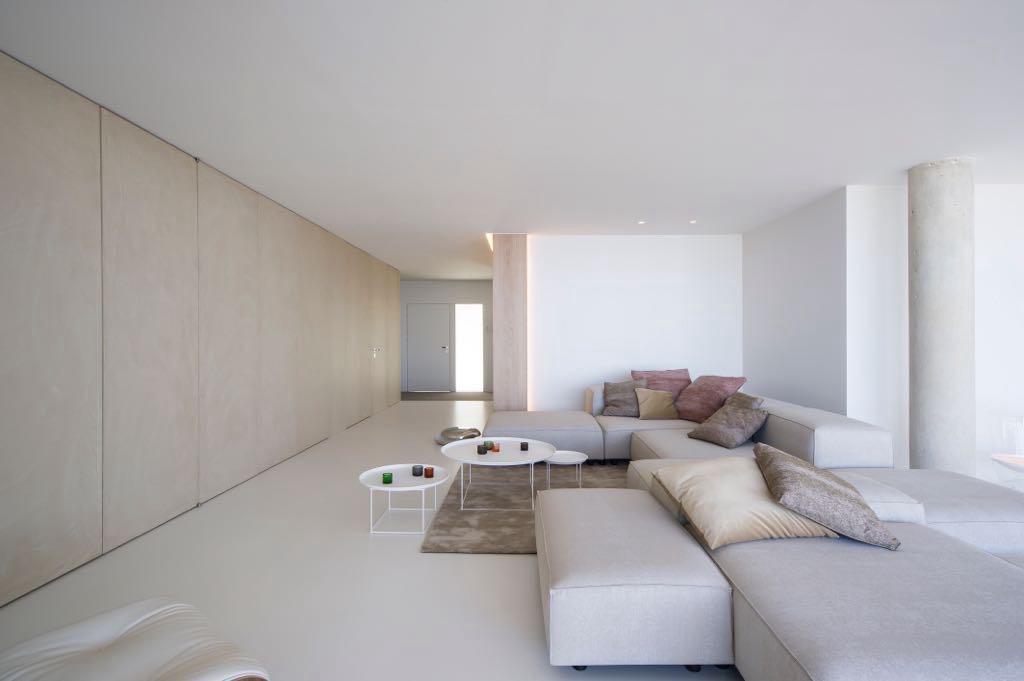 Luxury 3-bedroom penthouse with a large terrace and spectacular views in Altea Hills