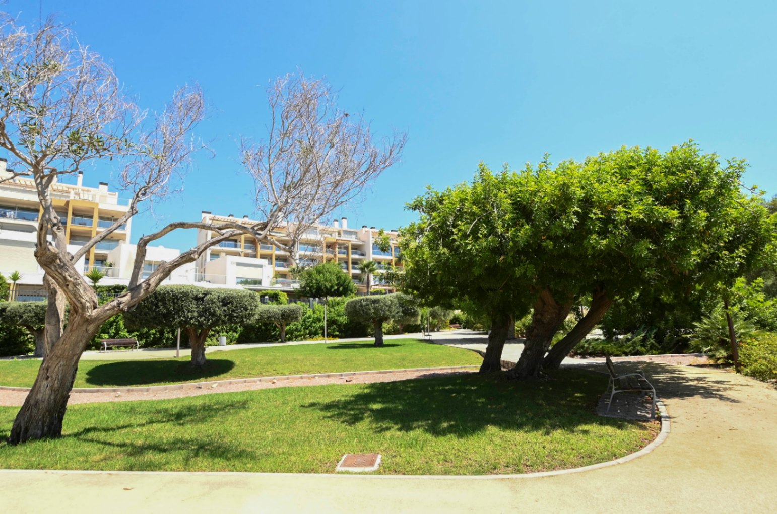 3-bedroom penthouse on the beachfront of Playa del Paradis for sale in Villajoyosa