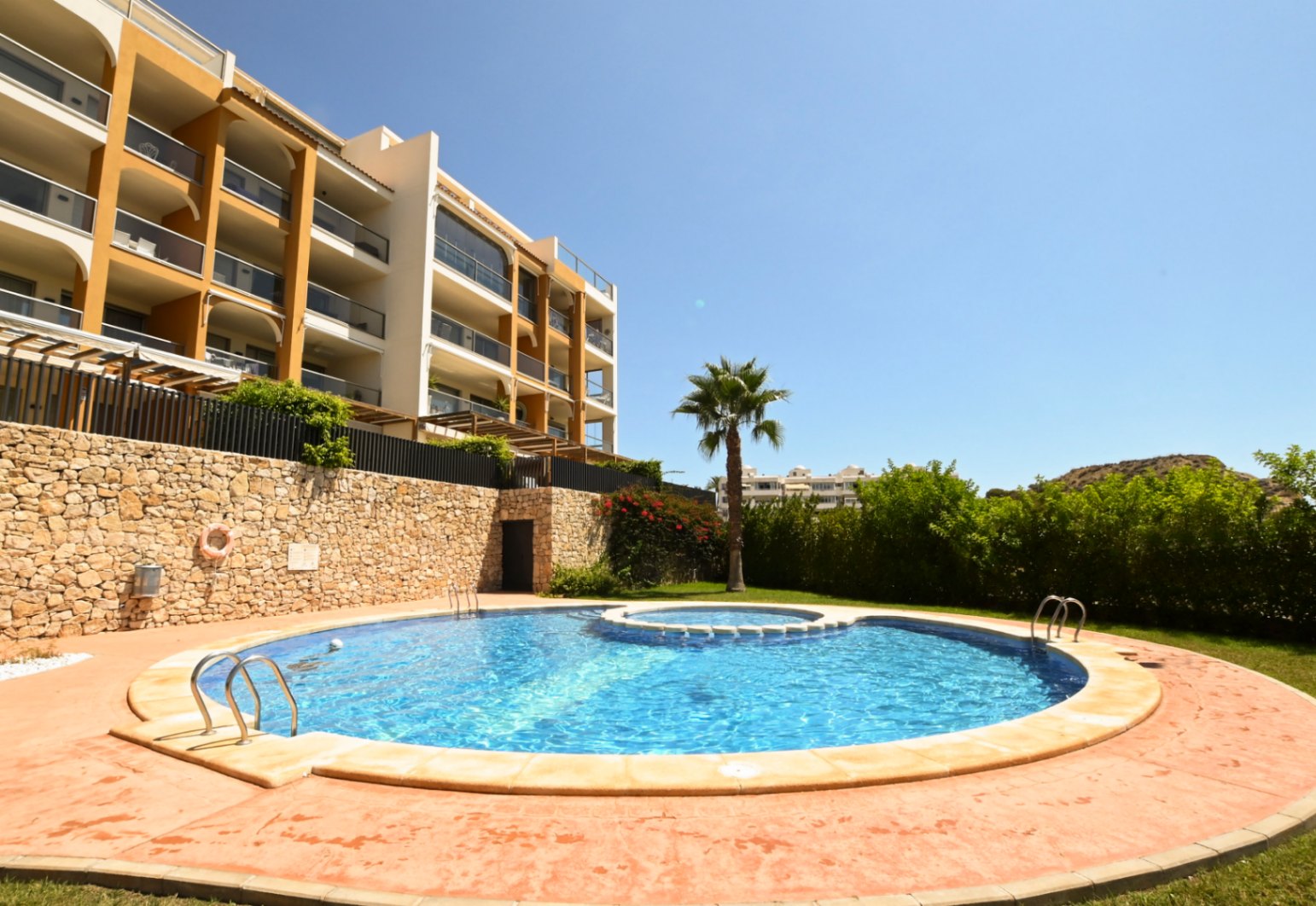 3-bedroom penthouse on the beachfront of Playa del Paradis for sale in Villajoyosa