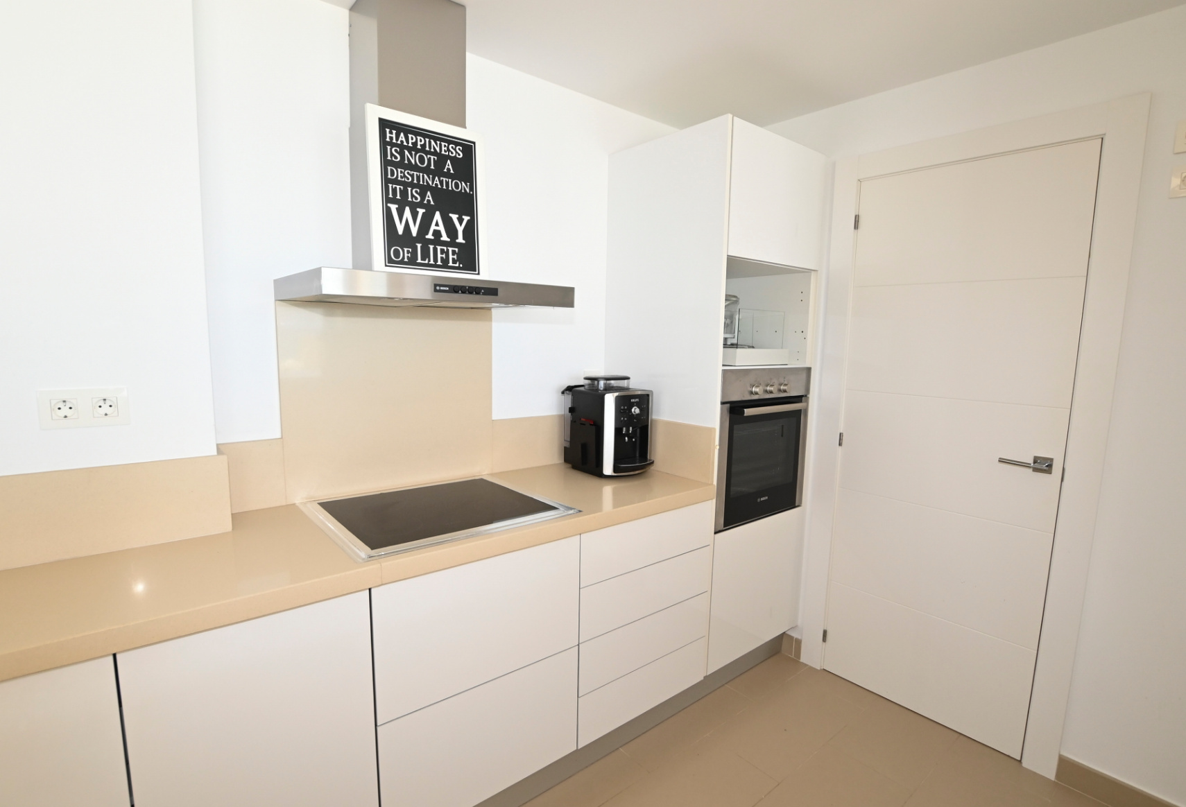 3-bedroom penthouse on the beachfront of Playa del Paradis for sale in Villajoyosa