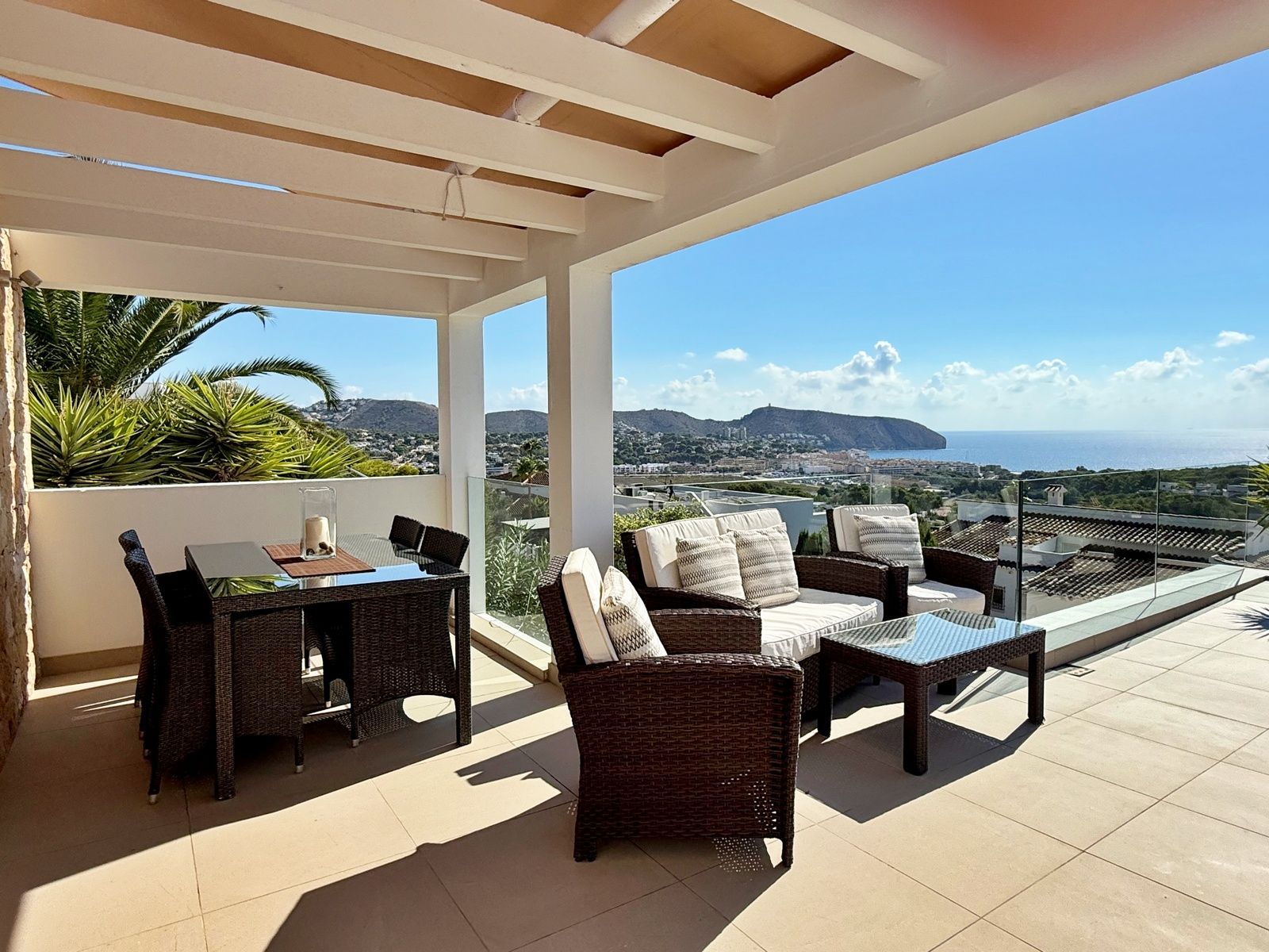 Villa met zeezicht te koop in Moraira
