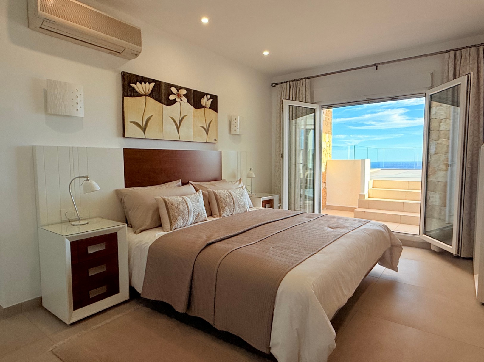 Villa met zeezicht te koop in Moraira