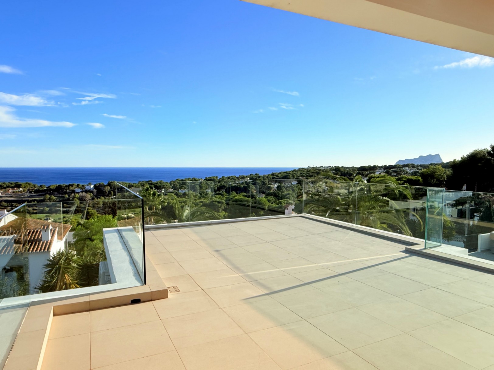 Villa met zeezicht te koop in Moraira