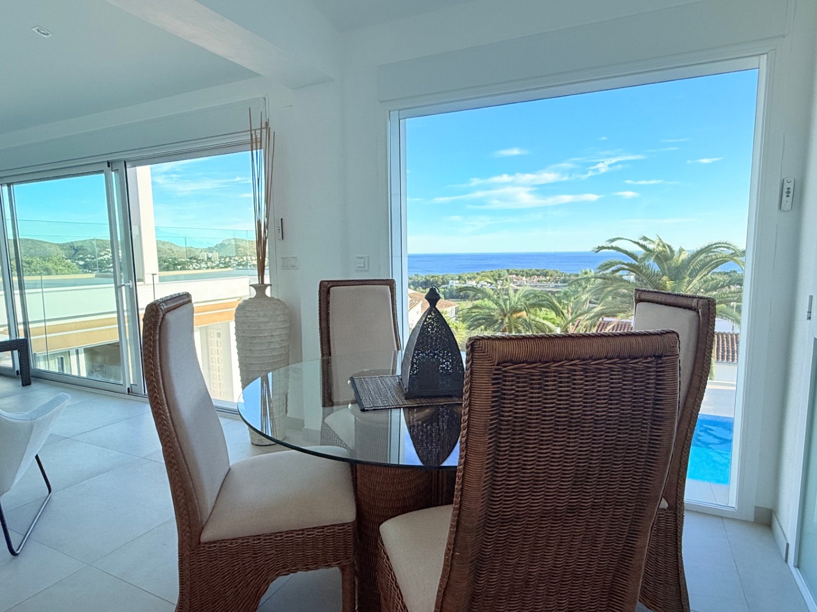 Villa met zeezicht te koop in Moraira