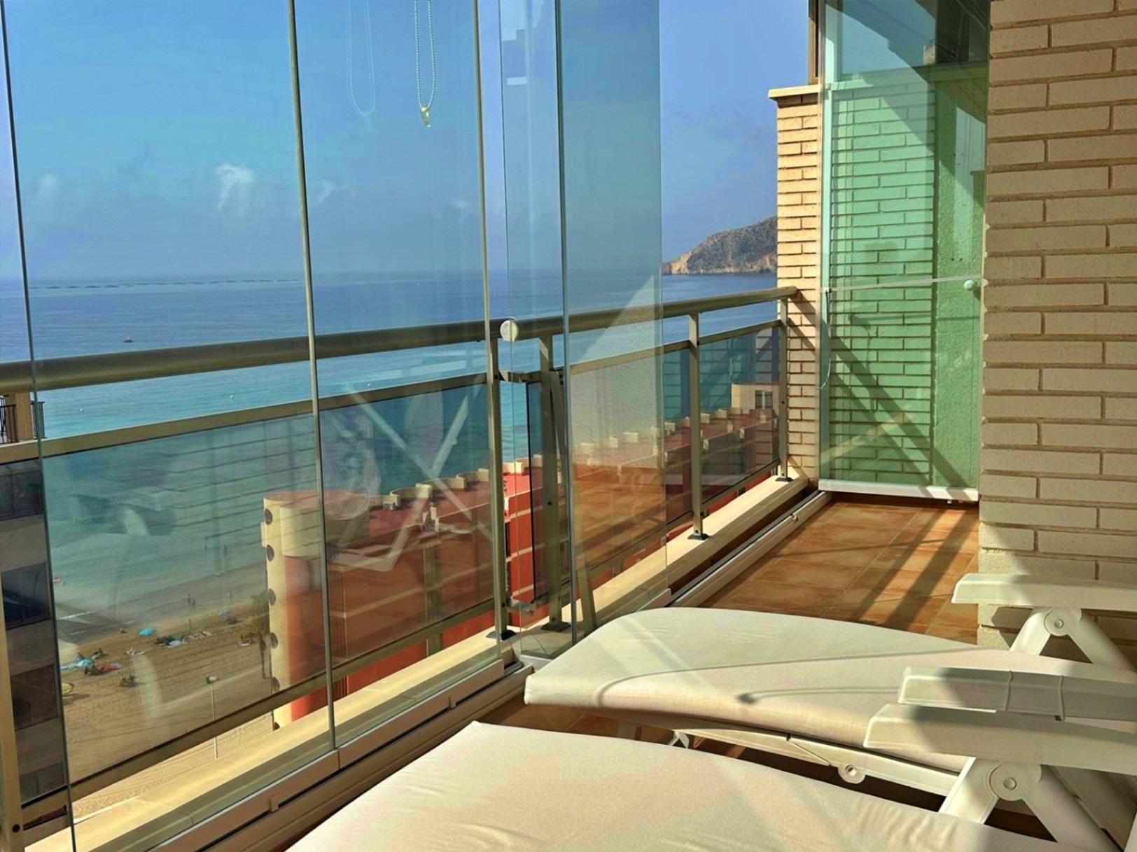 Apartment for sale in Calpe, Steps from Arenal Beach