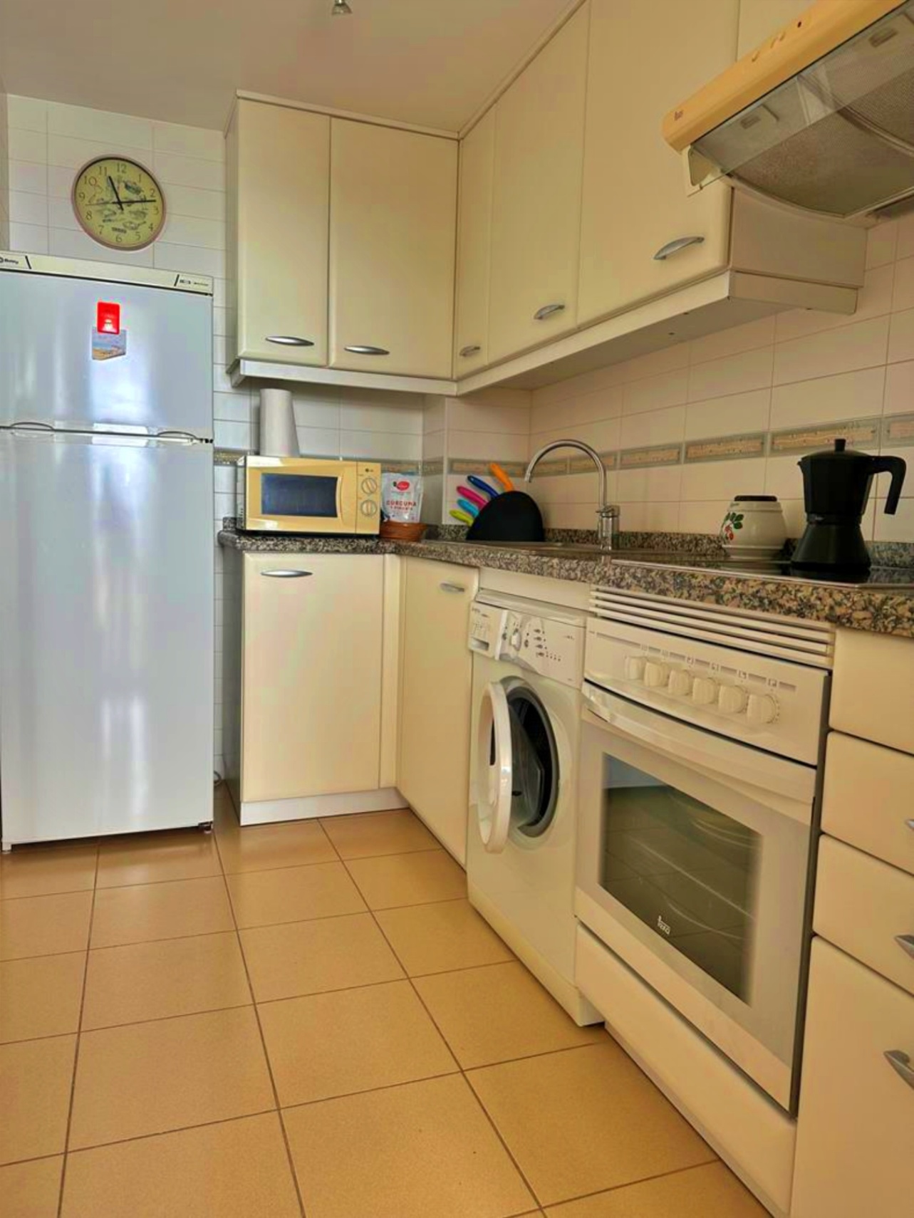 Apartment for sale in Calpe, Steps from Arenal Beach