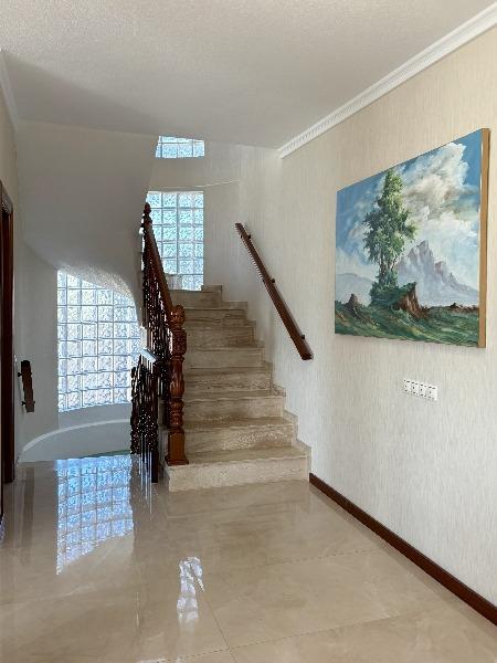 Spacious luxury villa for sale with 5 bedrooms and pool in Ciudad Quesada