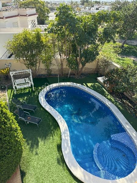 Spacious luxury villa for sale with 5 bedrooms and pool in Ciudad Quesada