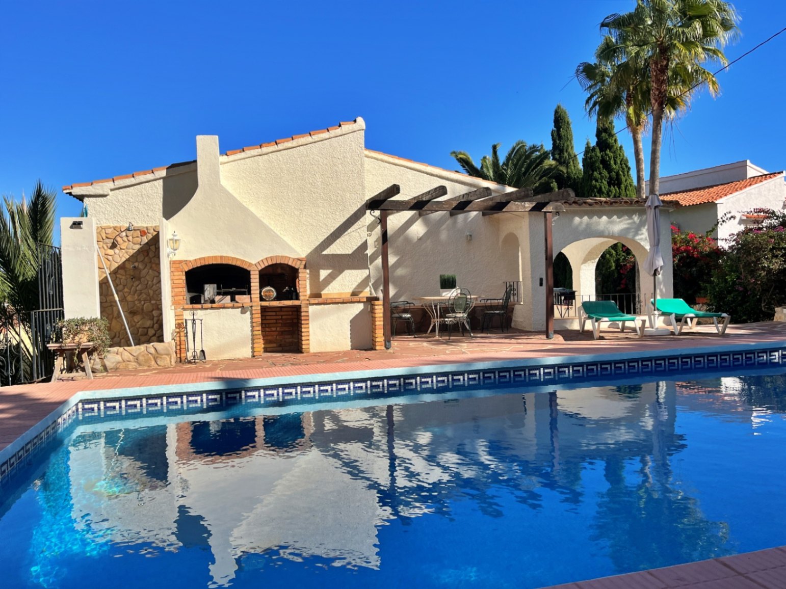 Detached Villa with Sea & Peñon Views for sale in Calpe