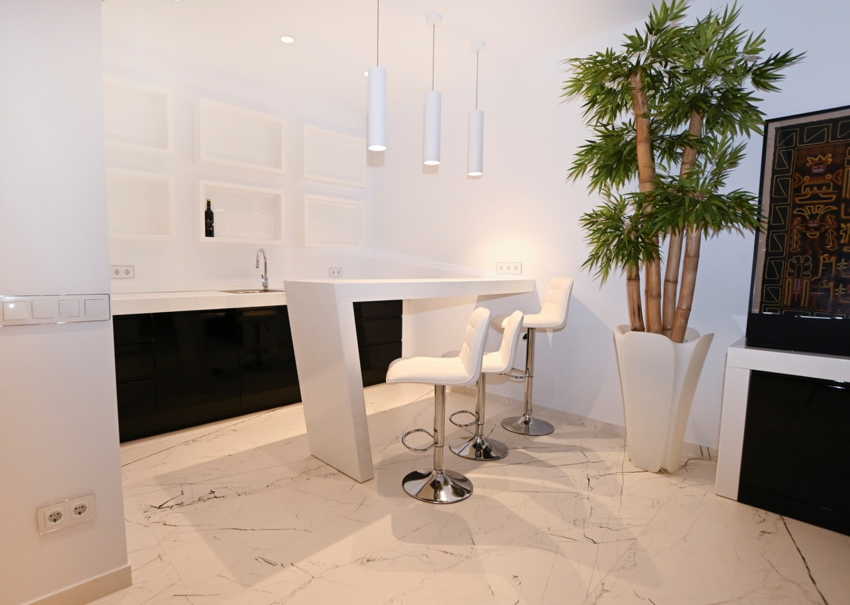 Luxury Villa with Panoramic Sea & Peñón de Ifach Views