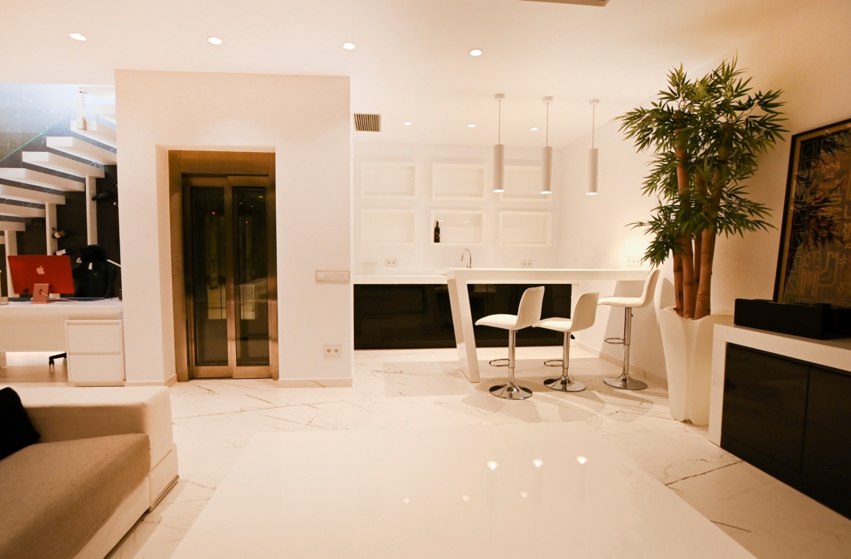 Luxury Villa with Panoramic Sea & Peñón de Ifach Views