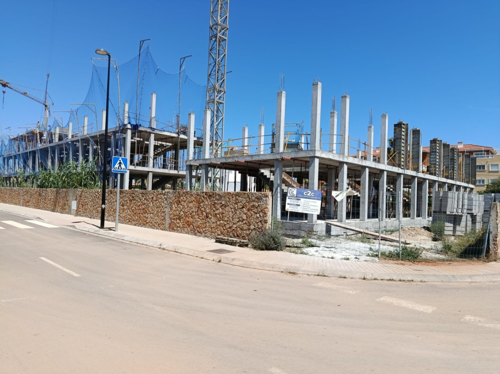 Exclusive Townhouses: Your Denia Coastal Sanctuary
