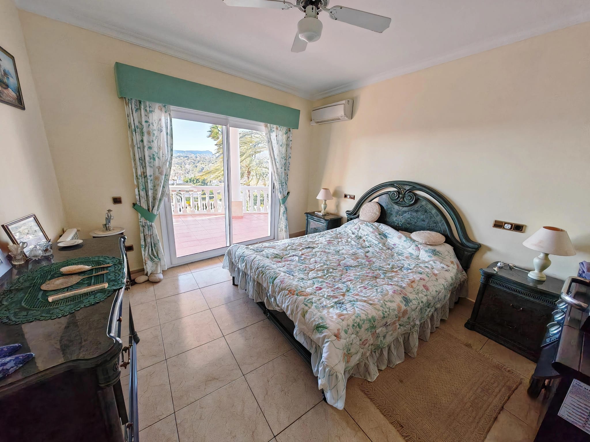 Sea View Villa for Sale in Moraira