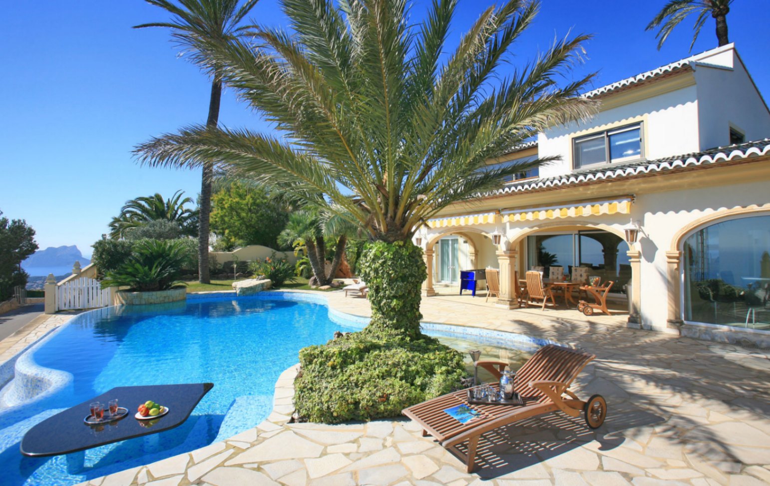 Villas avec vue sur la mer à vendre à Moraira