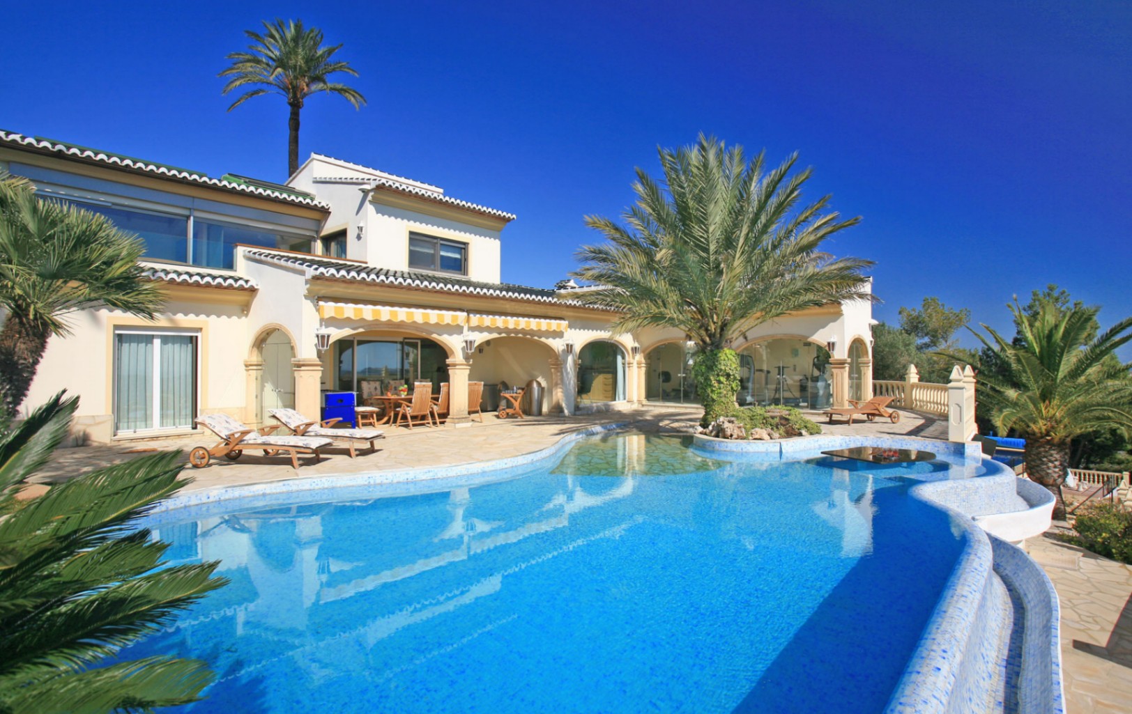 Villas avec vue sur la mer à vendre à Moraira