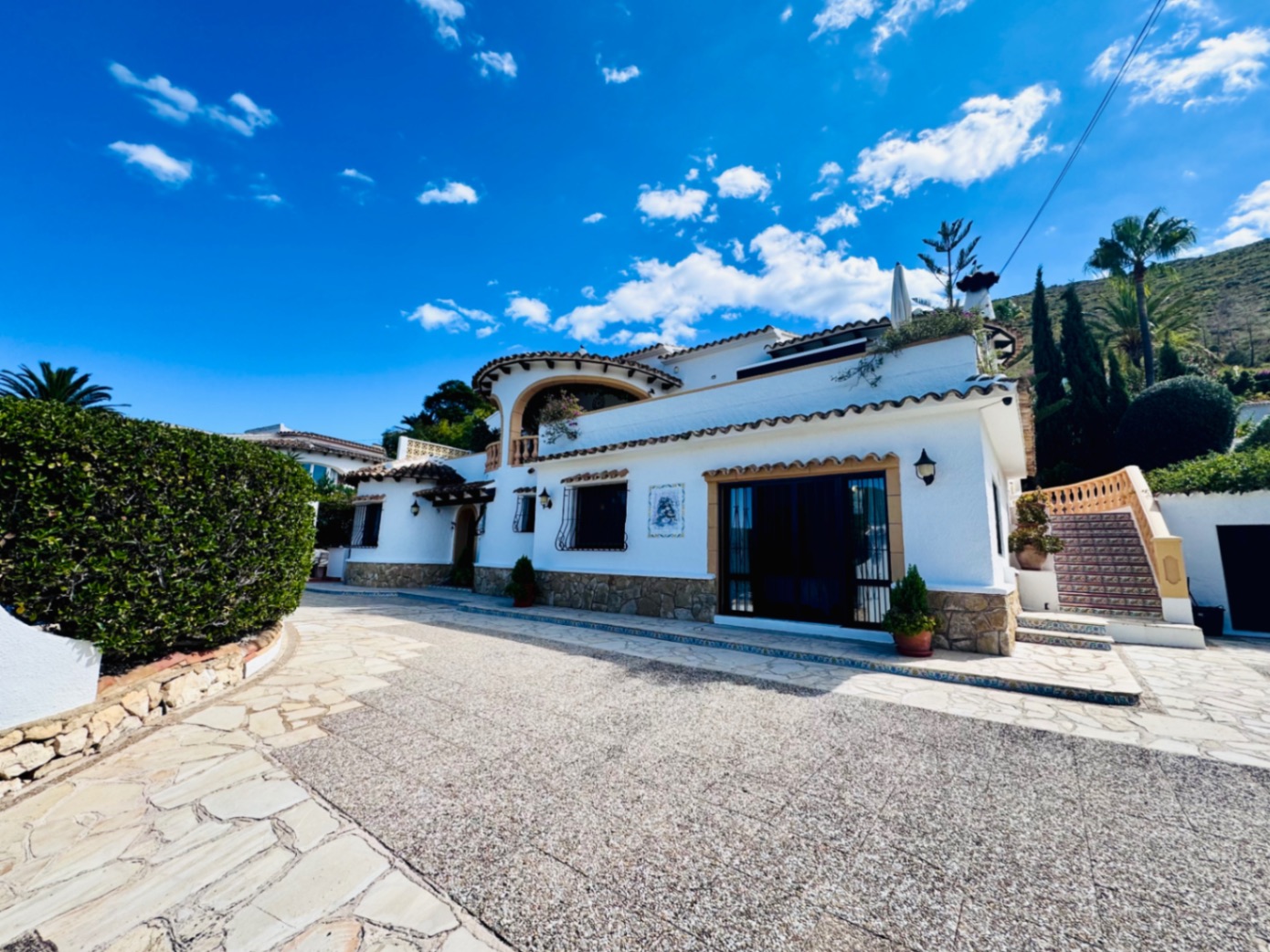 Villa for sale Javea with Montgó Views