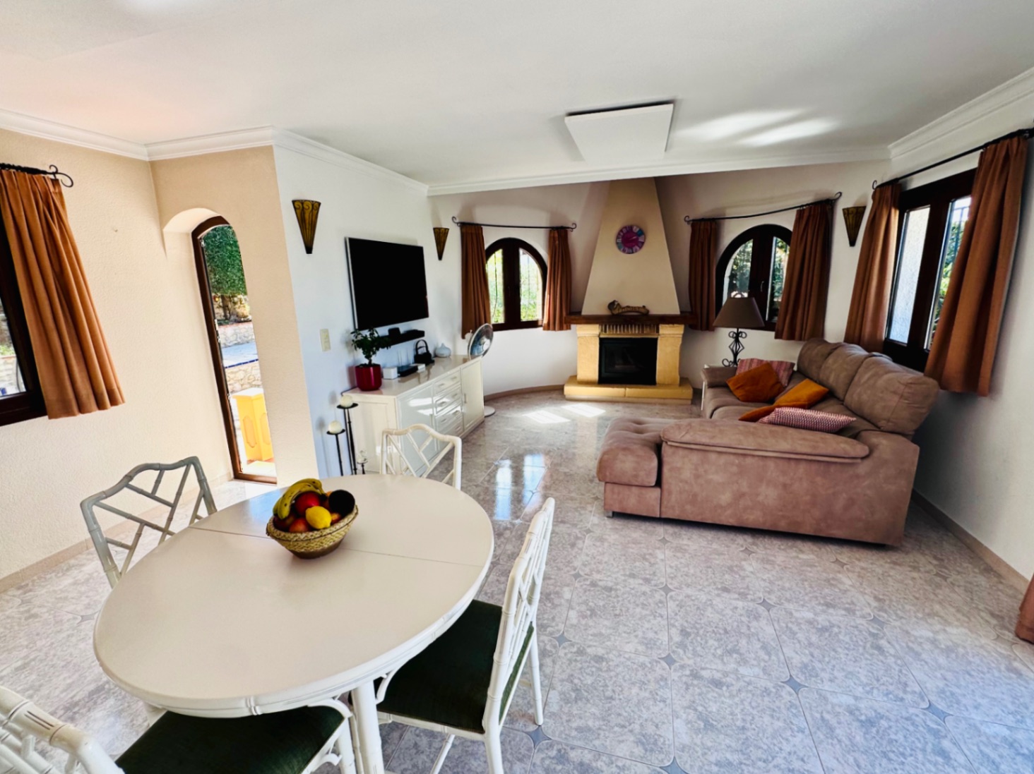 Villa for sale Javea with Montgó Views