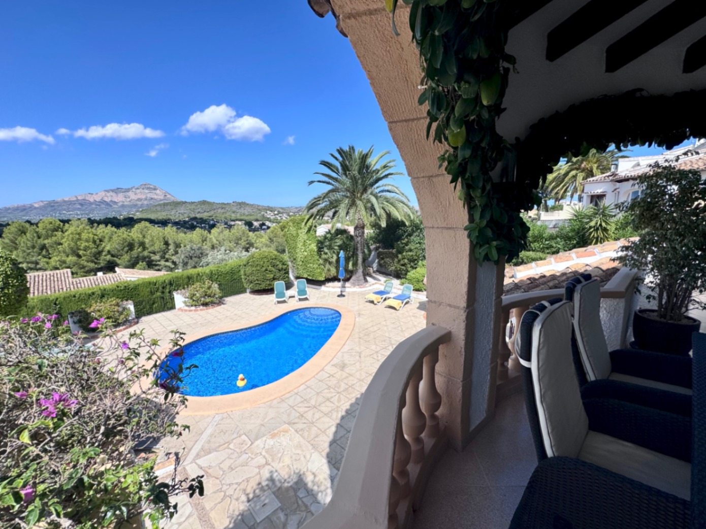 Villa for sale Javea with Montgó Views