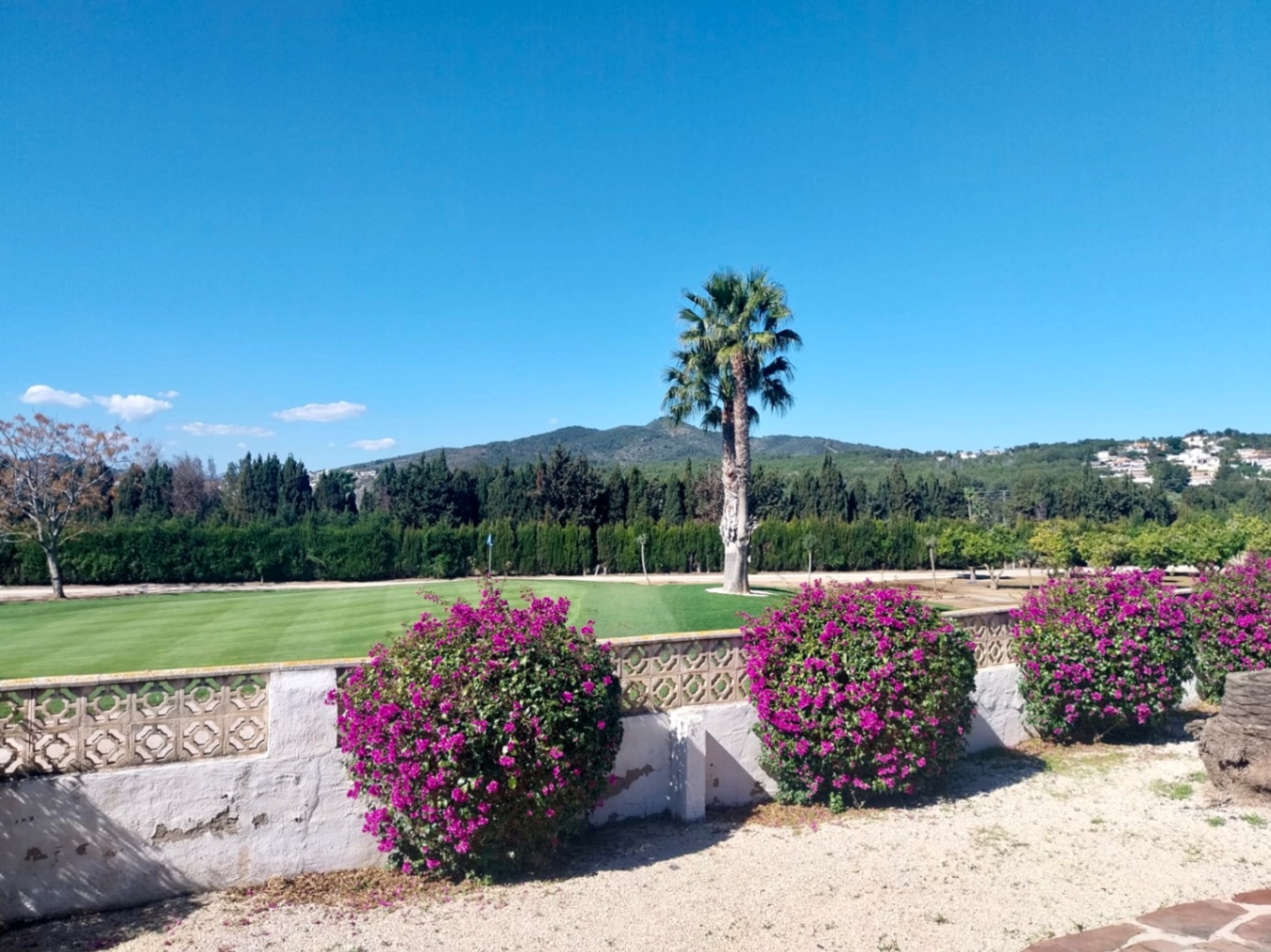 Villa en venta en Jávea con vistas al campo de golf.