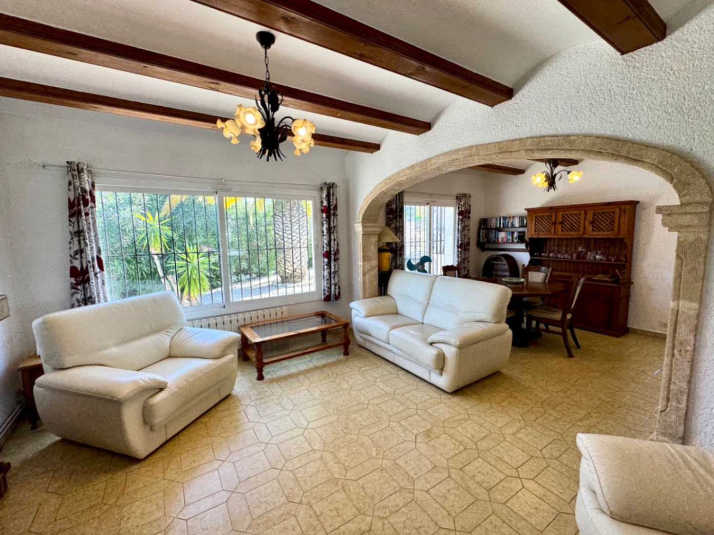 Villa en venta en Jávea con vistas al campo de golf.