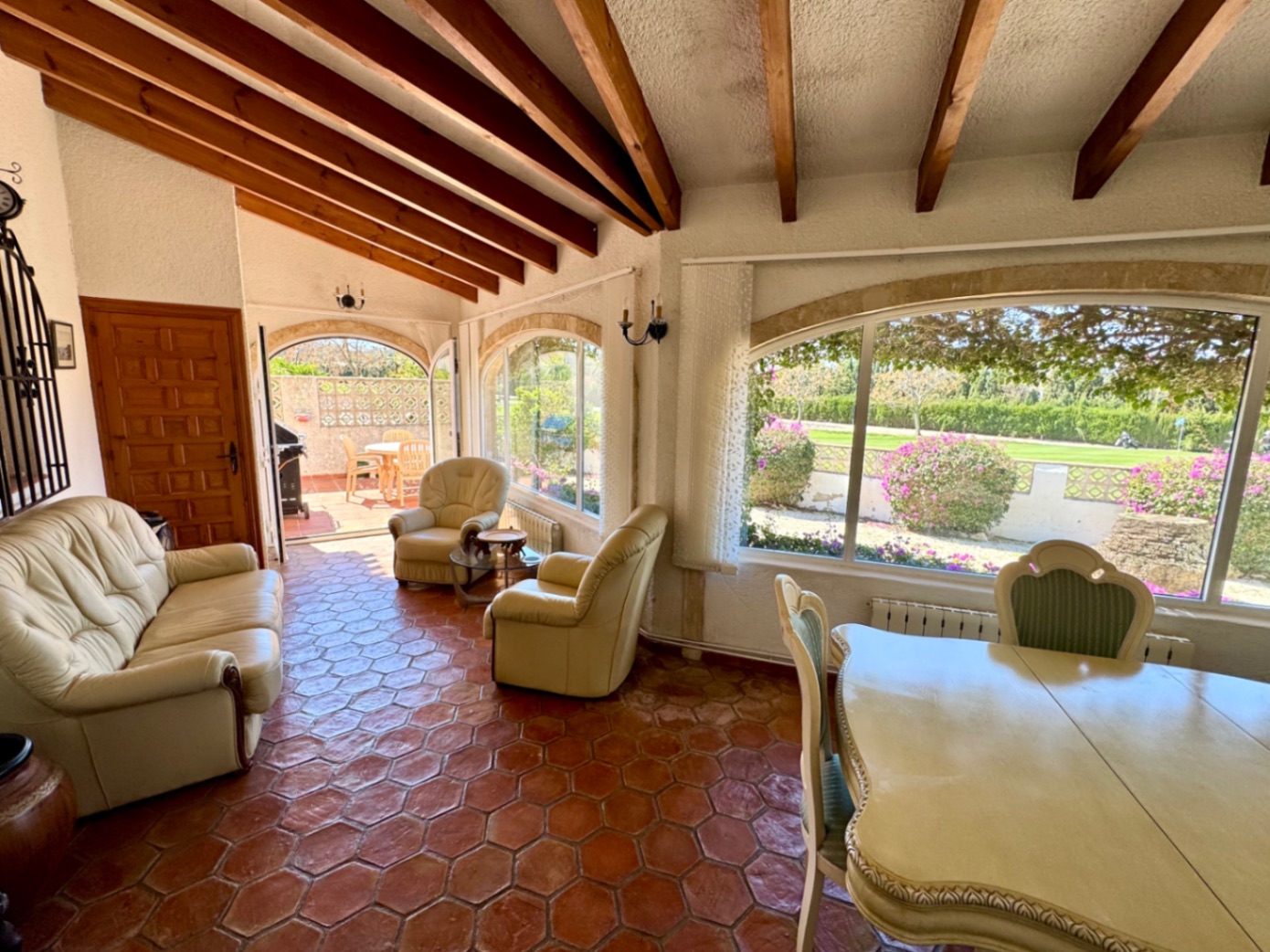 Villa en venta en Jávea con vistas al campo de golf.