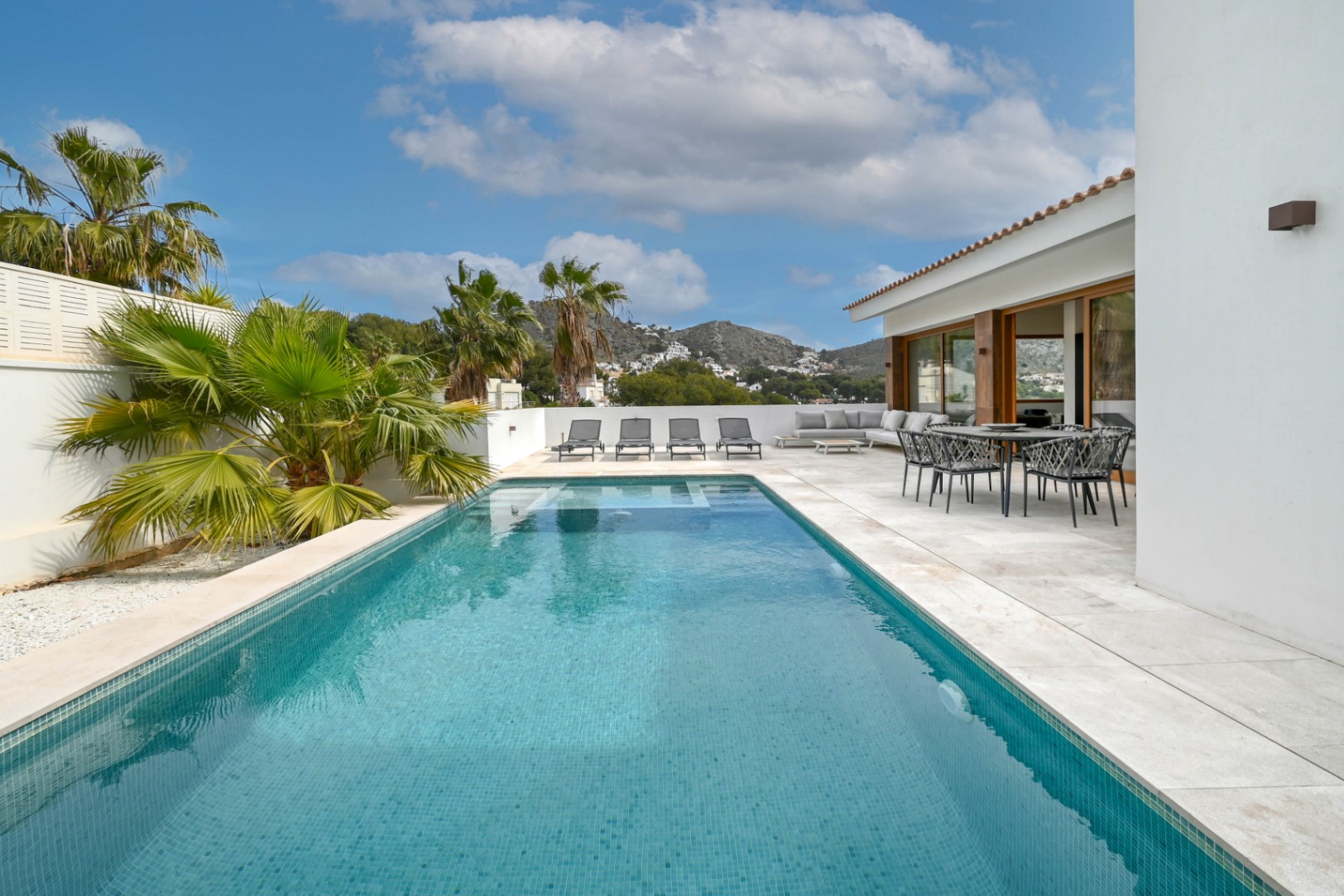 Villa for Sale in El Portet, Moraira