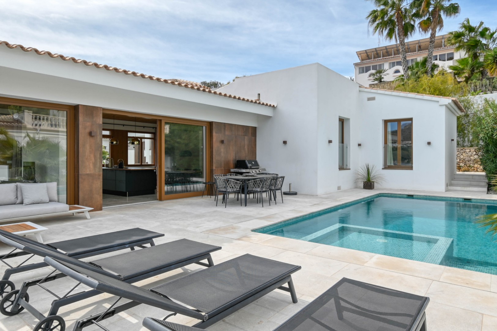 Villa for Sale in El Portet, Moraira