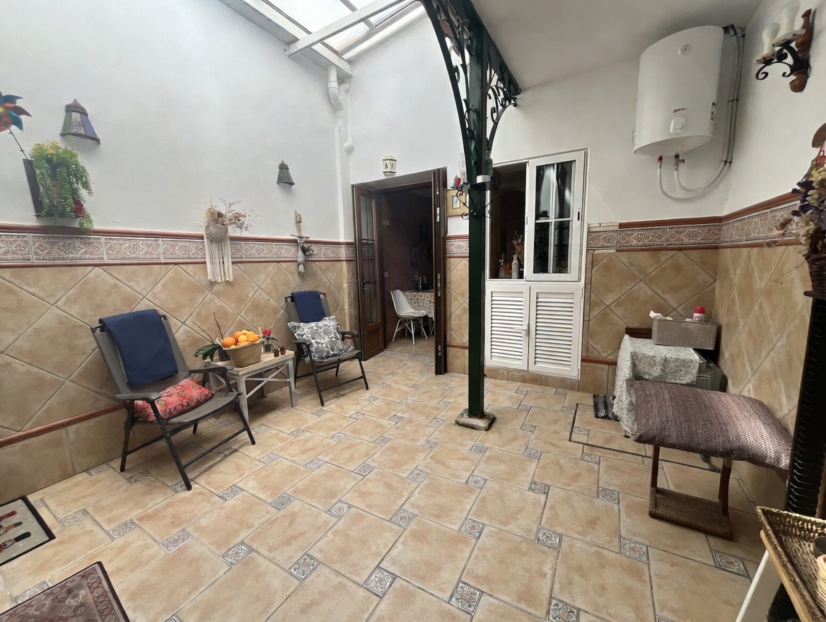 Reihenhaus mit Innenhof und Dachterrasse in der Altstadt von Calpe