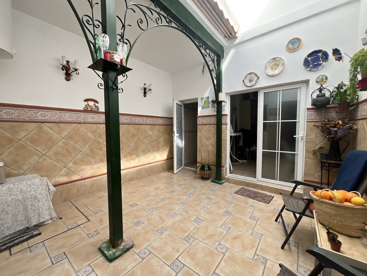 Reihenhaus mit Innenhof und Dachterrasse in der Altstadt von Calpe