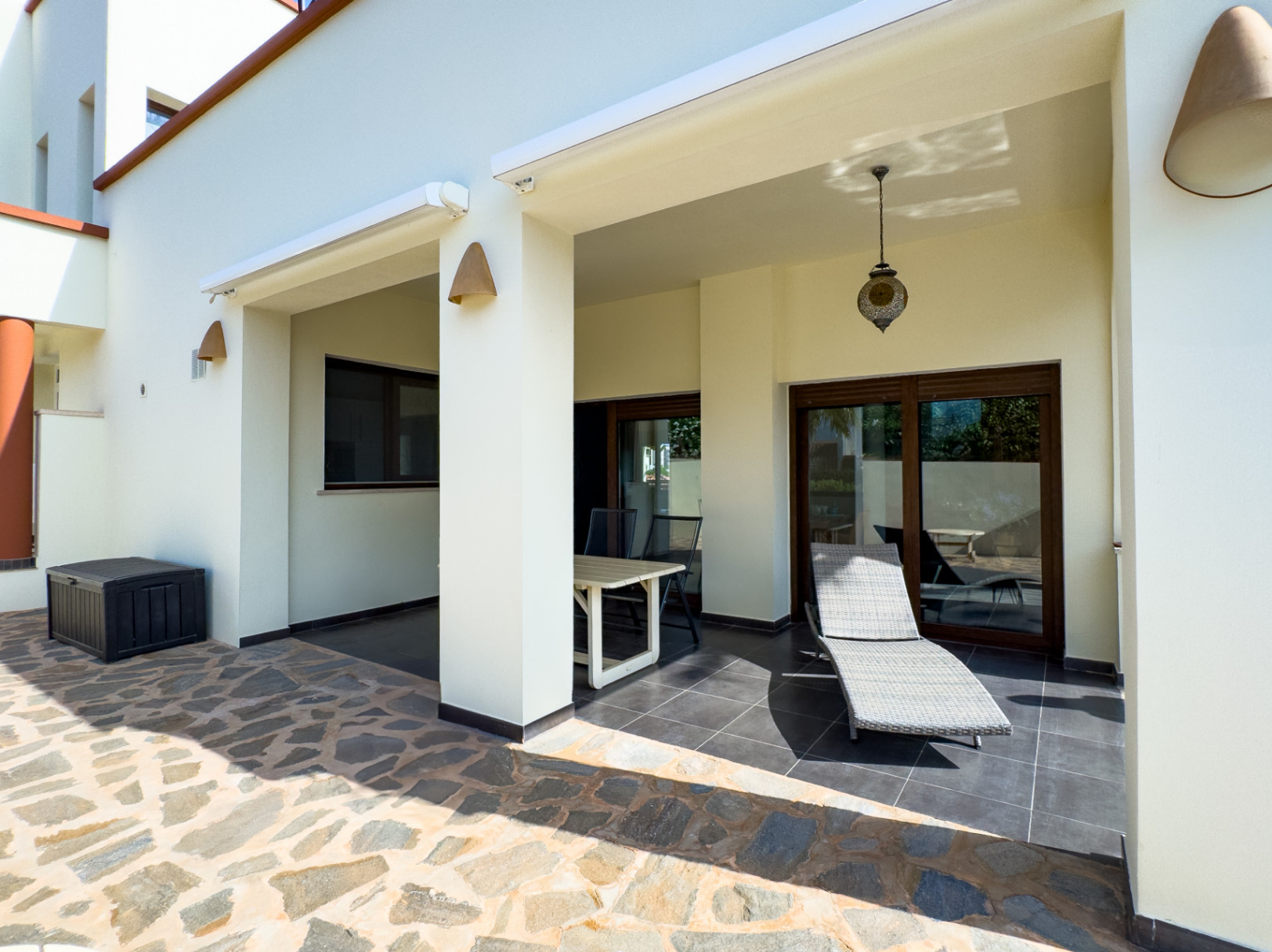 Modern villa for sale in Albir with 4 bedrooms and private pool