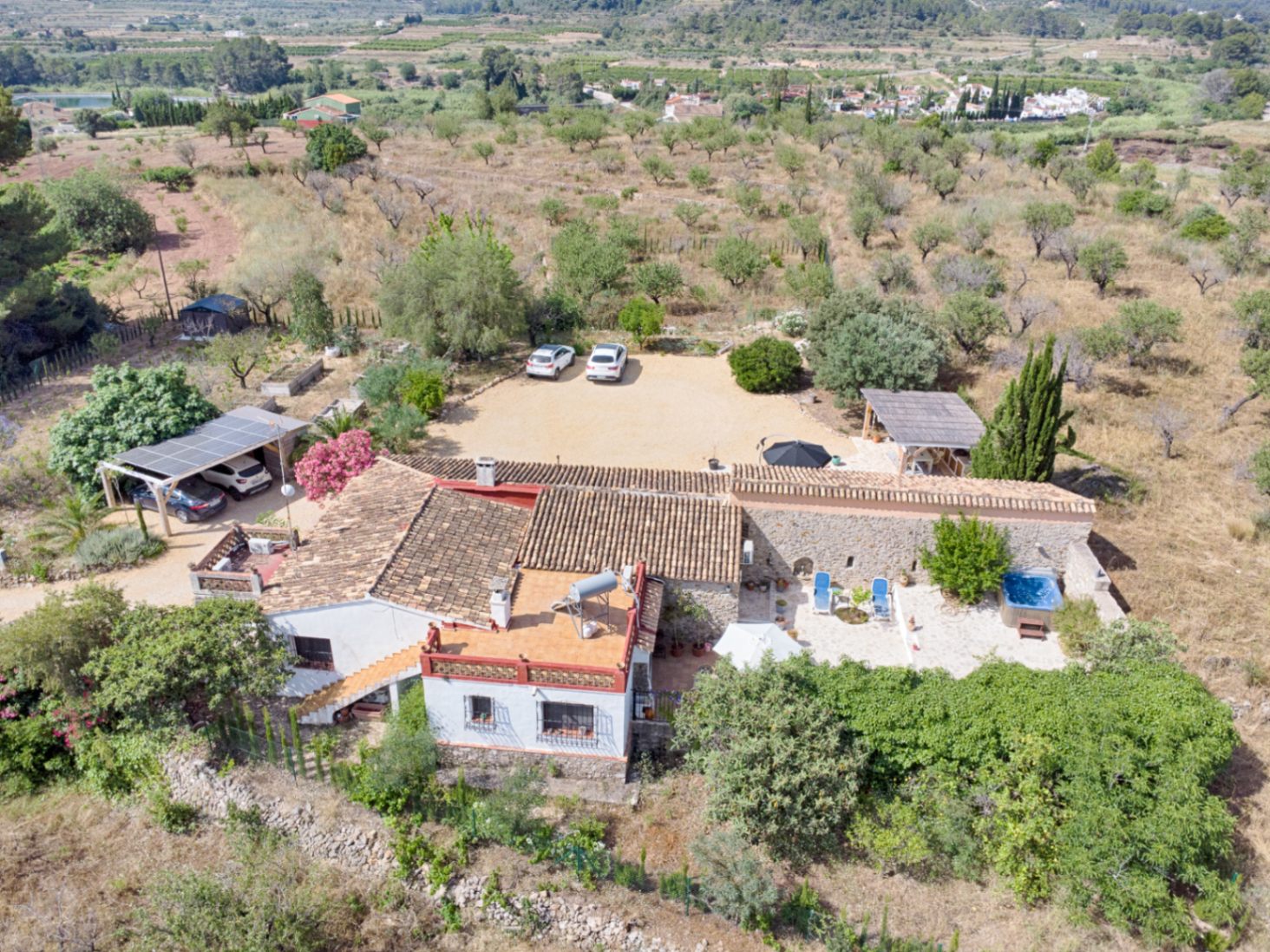 Propriété de campagne à vendre à Alcalalí avec vue sur la montagne