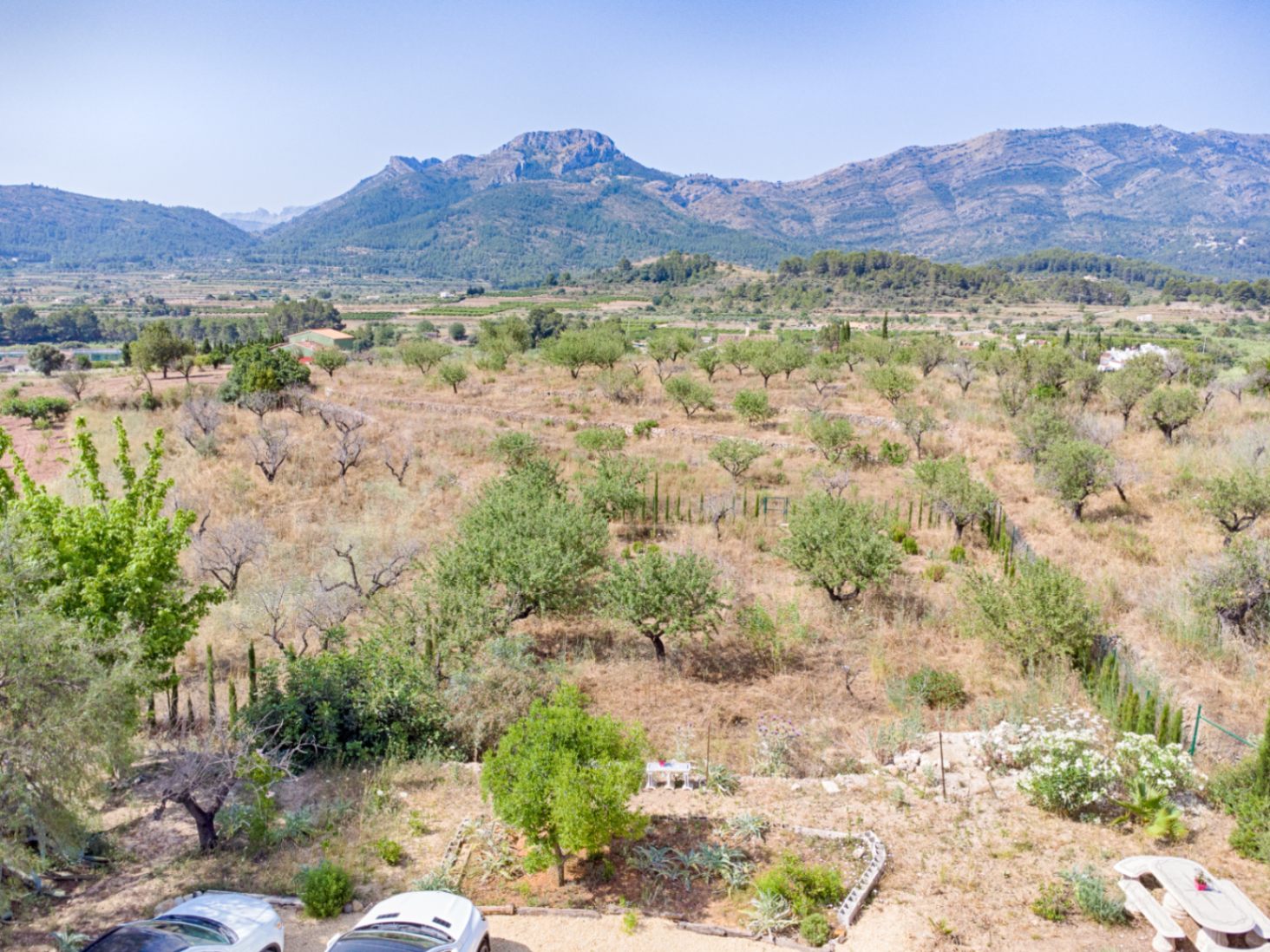 Propriété de campagne à vendre à Alcalalí avec vue sur la montagne