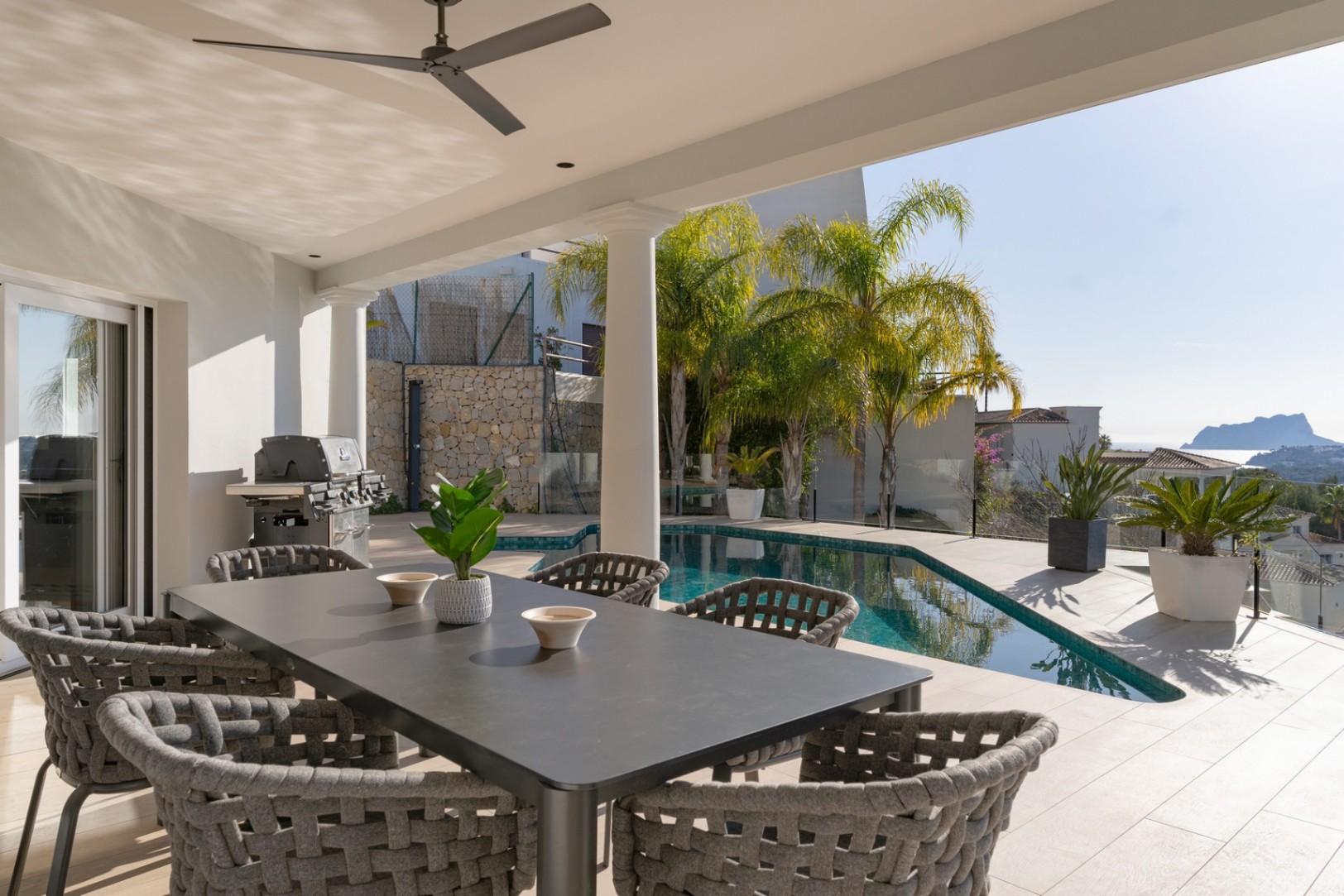 Villa de luxe avec vue sur la mer à vendre à Moraira, La Arnella