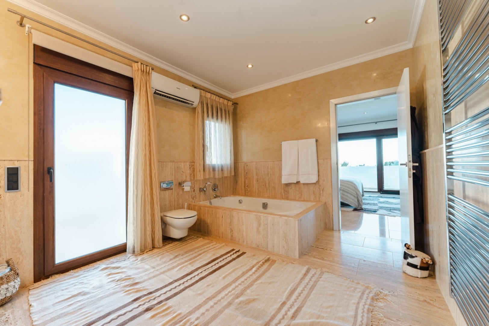 Ibicenco-style villa with sea views for sale in Moraira