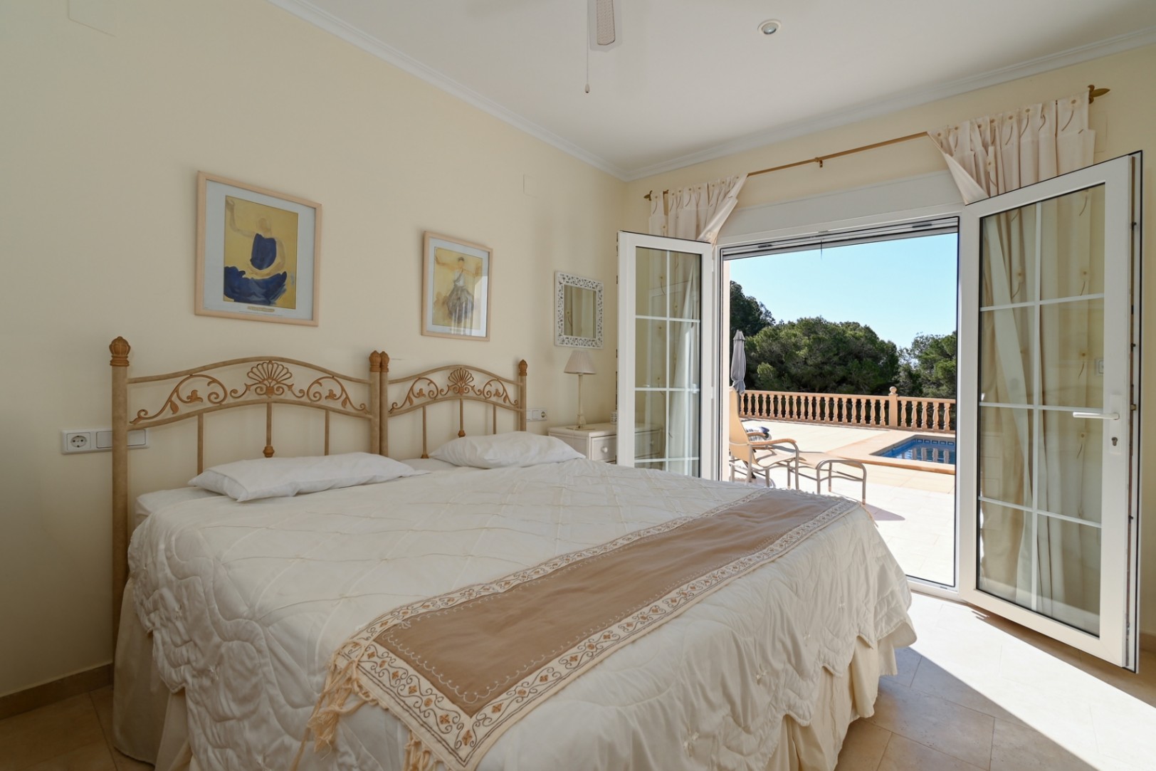 Villa zu Fuß erreichbar von Moraira zu verkaufen