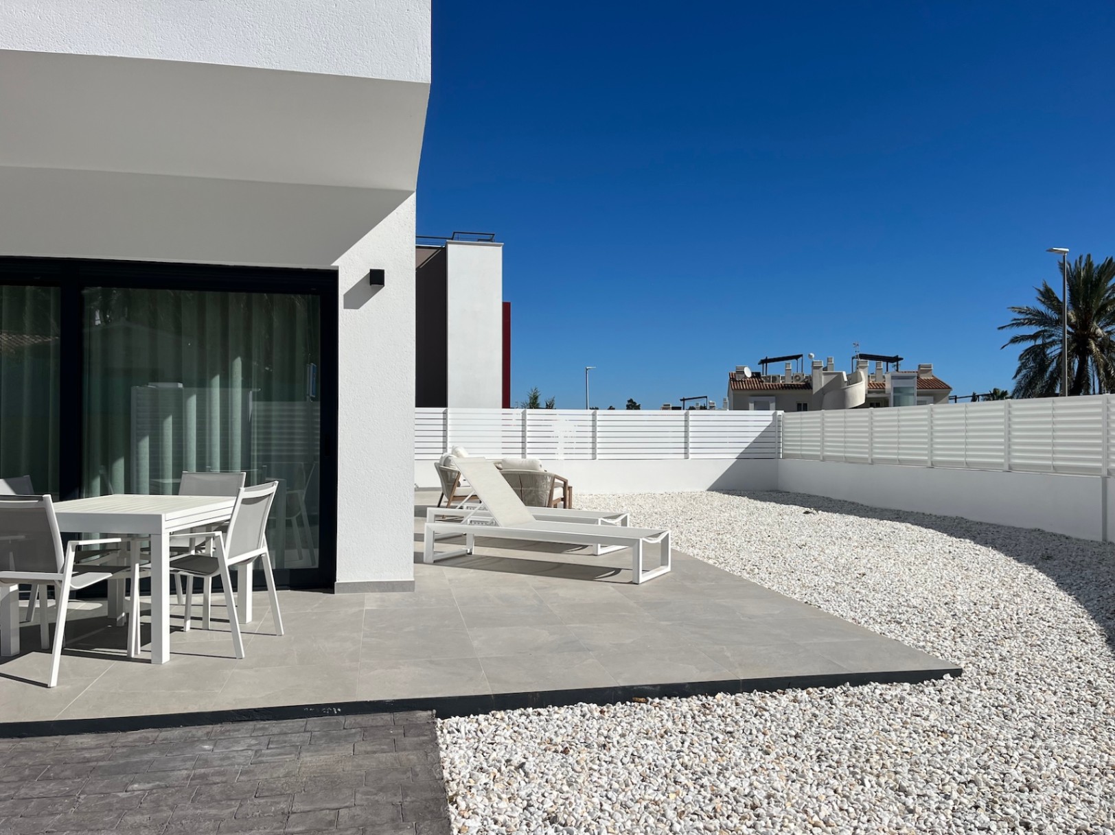 Villas neuves prêtes à vendre à Dénia
