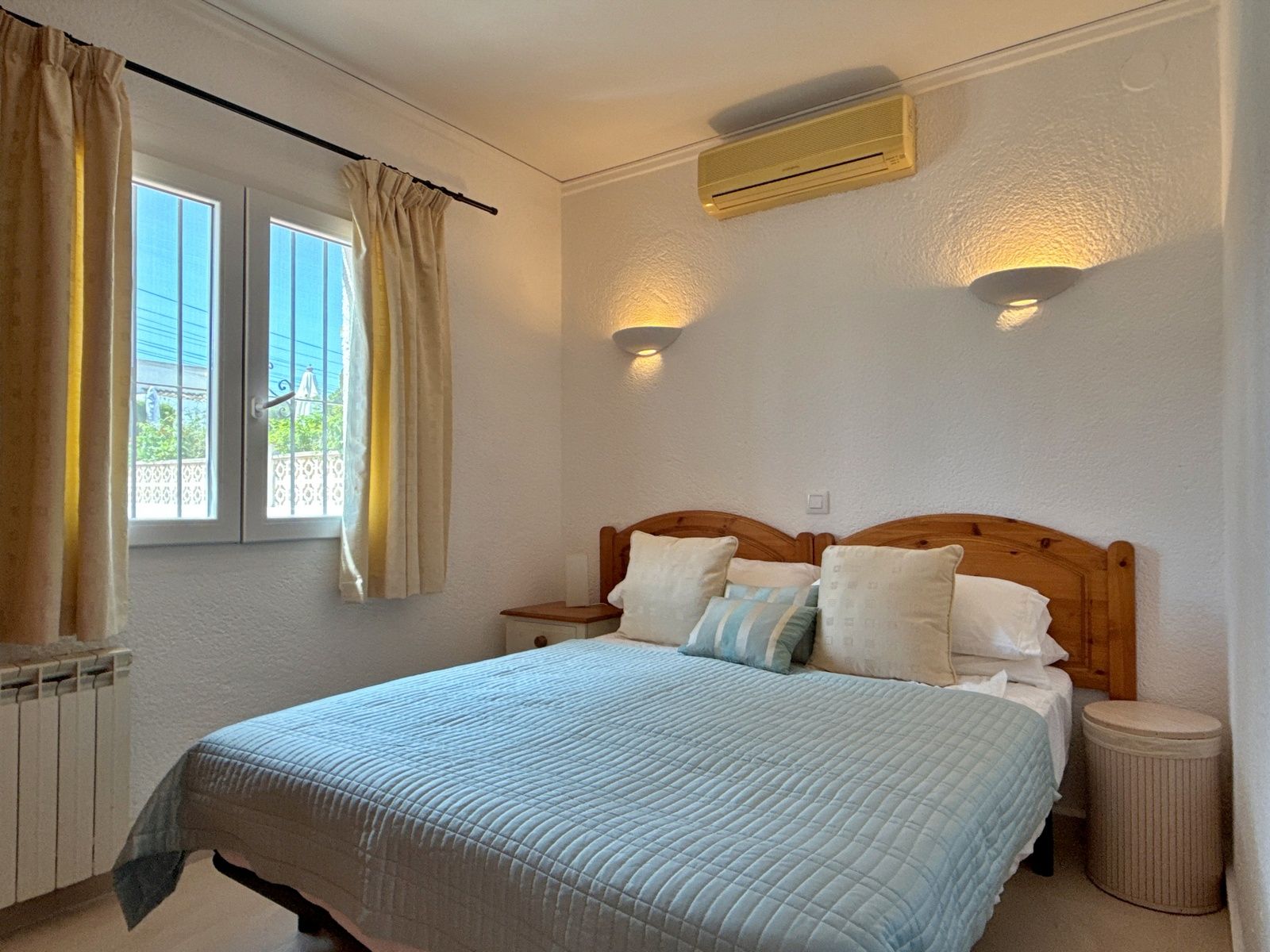 Willa na sprzedaż w Moraira, w odległości spaceru