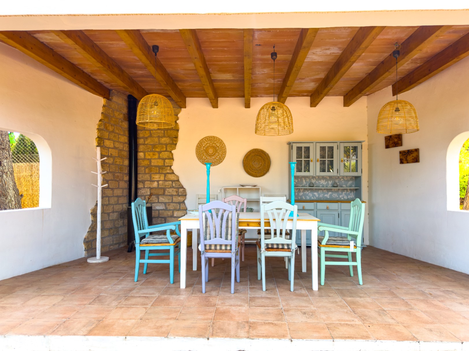Estate with Mediterranean-style villa, large plot, and open views in Alfa del Pi
