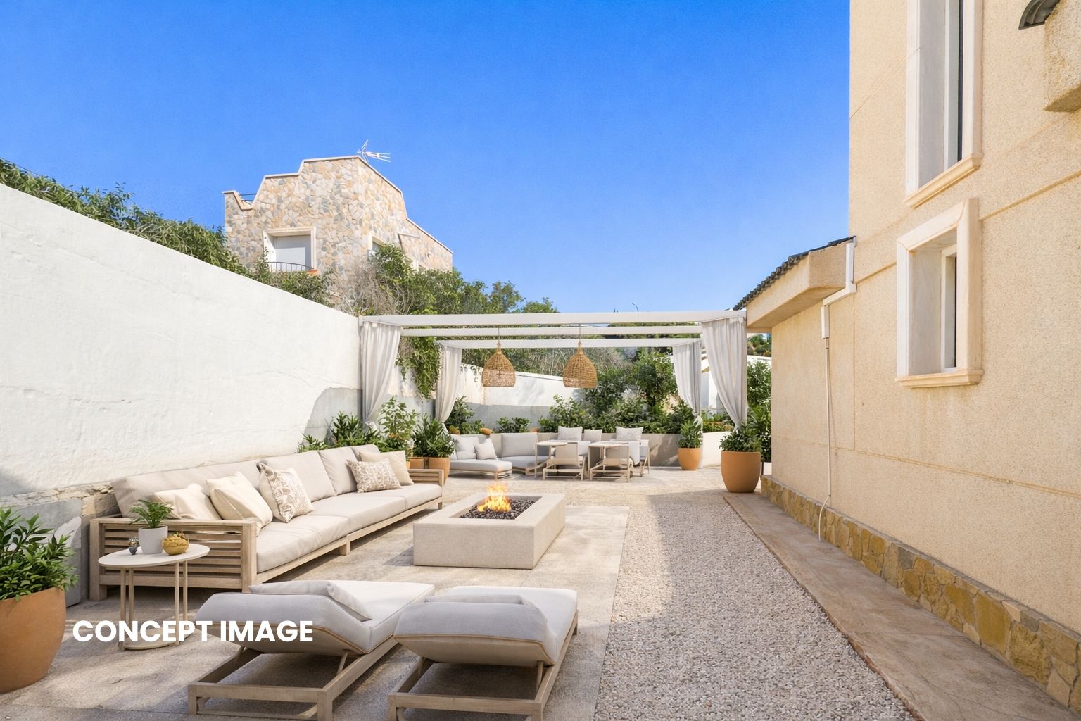 Mediterrane Villa mit Pool und Meerblick in Cala D'or, El Campello zu verkaufen
