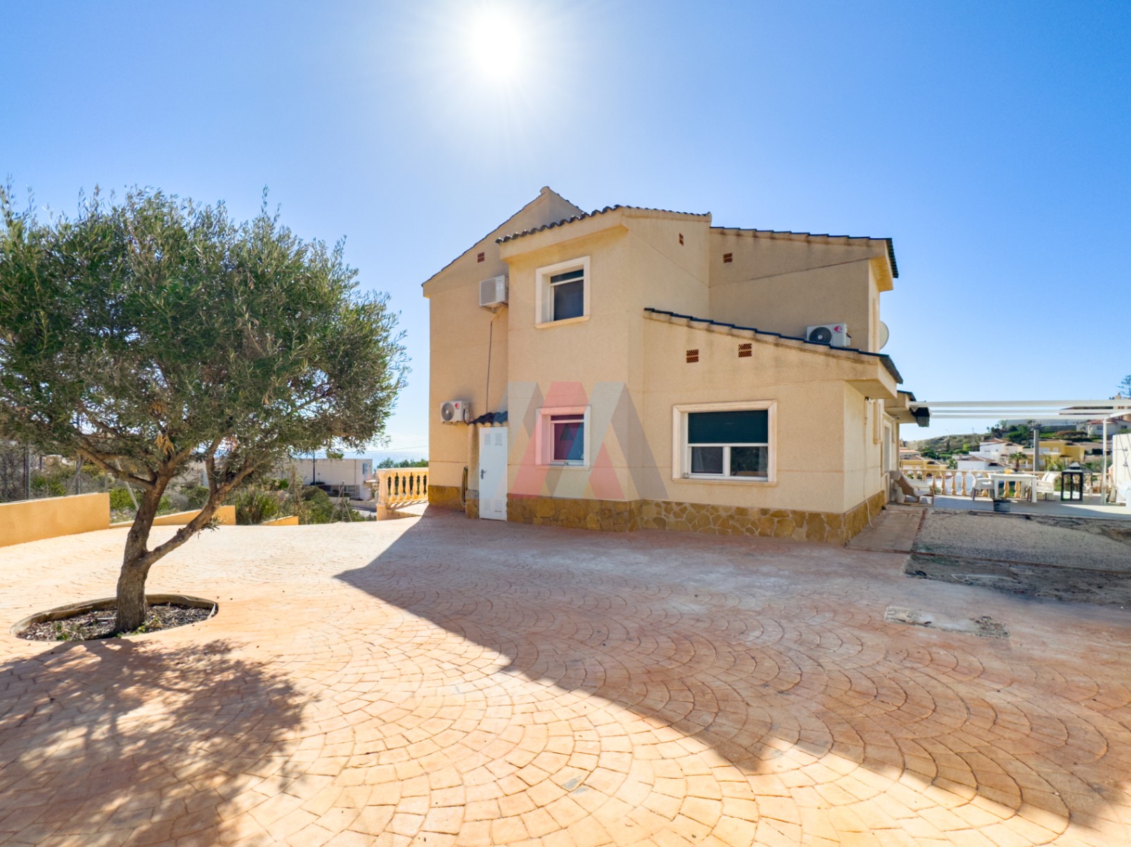 Mediterrane Villa mit Pool und Meerblick in Cala D'or, El Campello zu verkaufen