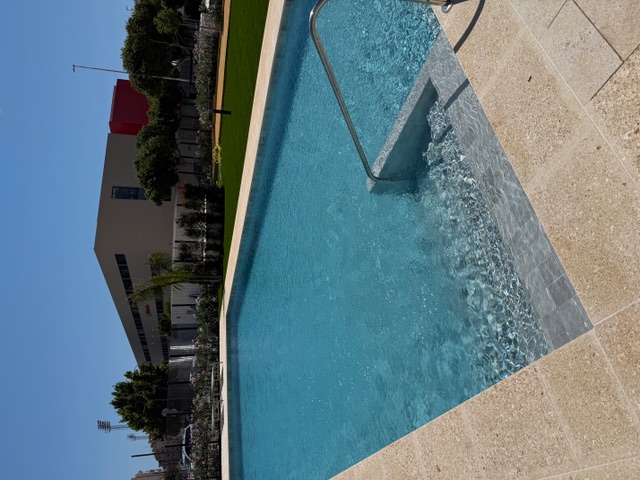 Penthouse for sale with 3 bedrooms and sea views in Villajoyosa, with option for a tourist license