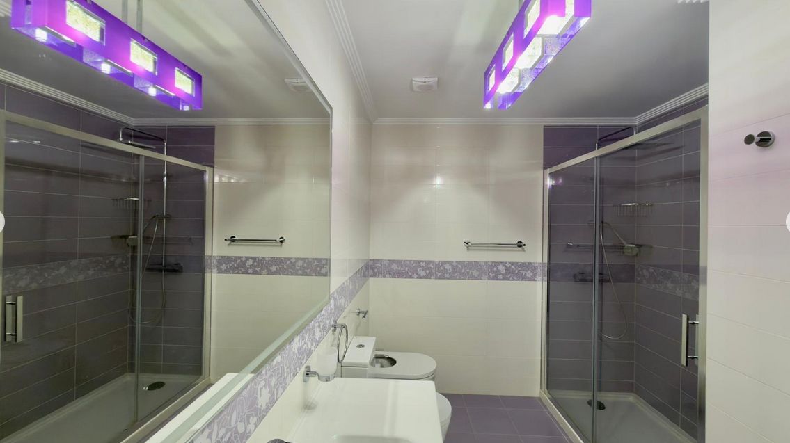 Luxury penthouse on the seafront with 4 bedrooms and a large solarium in Playa del Torres, Villajoyosa