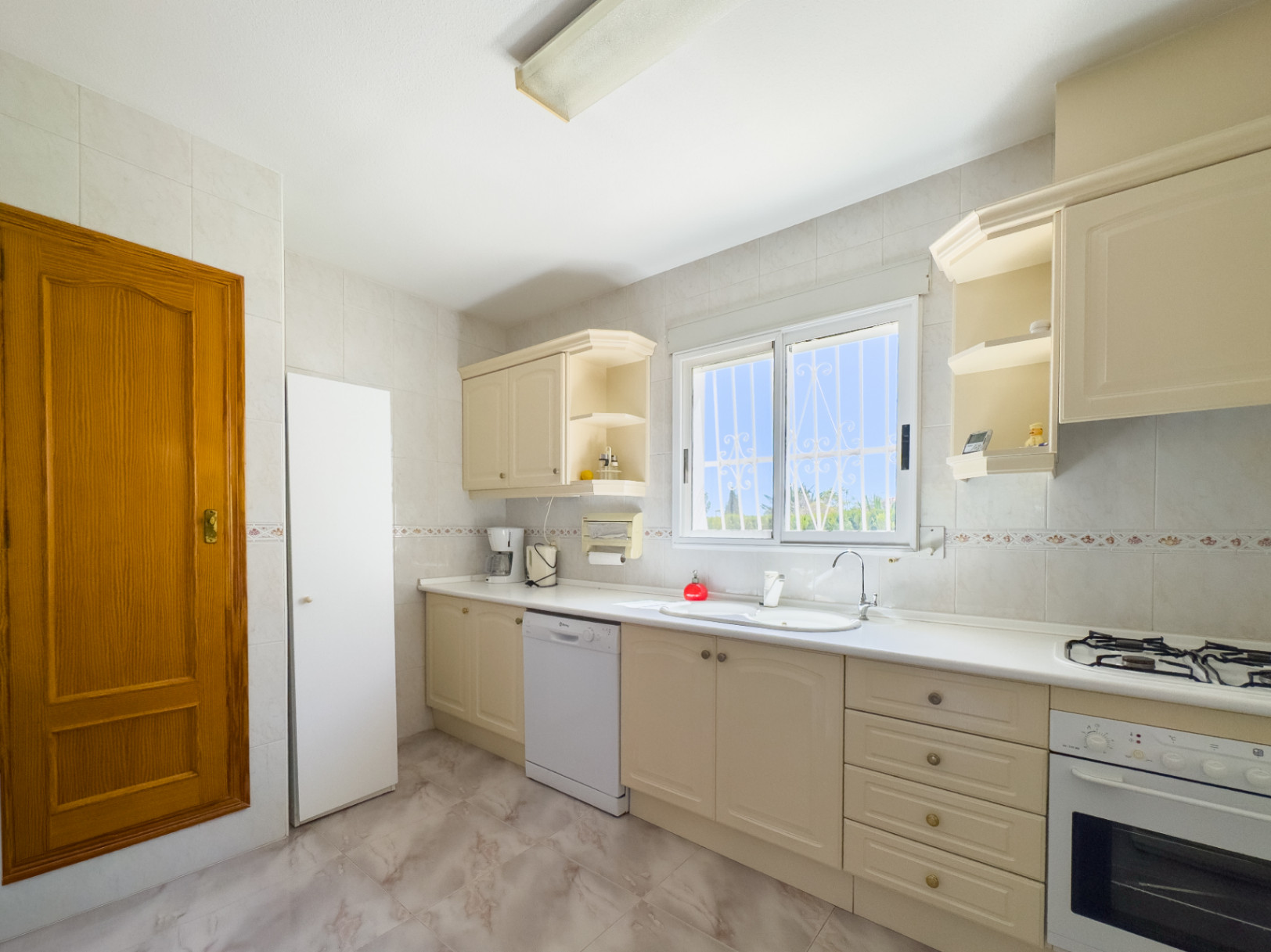 Villa de style méditerranéen avec 3 chambres de plain-pied et piscine à La Nucia