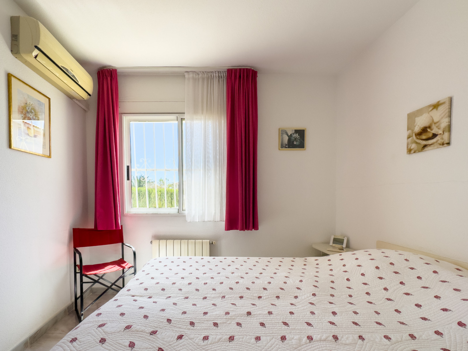 Villa de style méditerranéen avec 3 chambres de plain-pied et piscine à La Nucia
