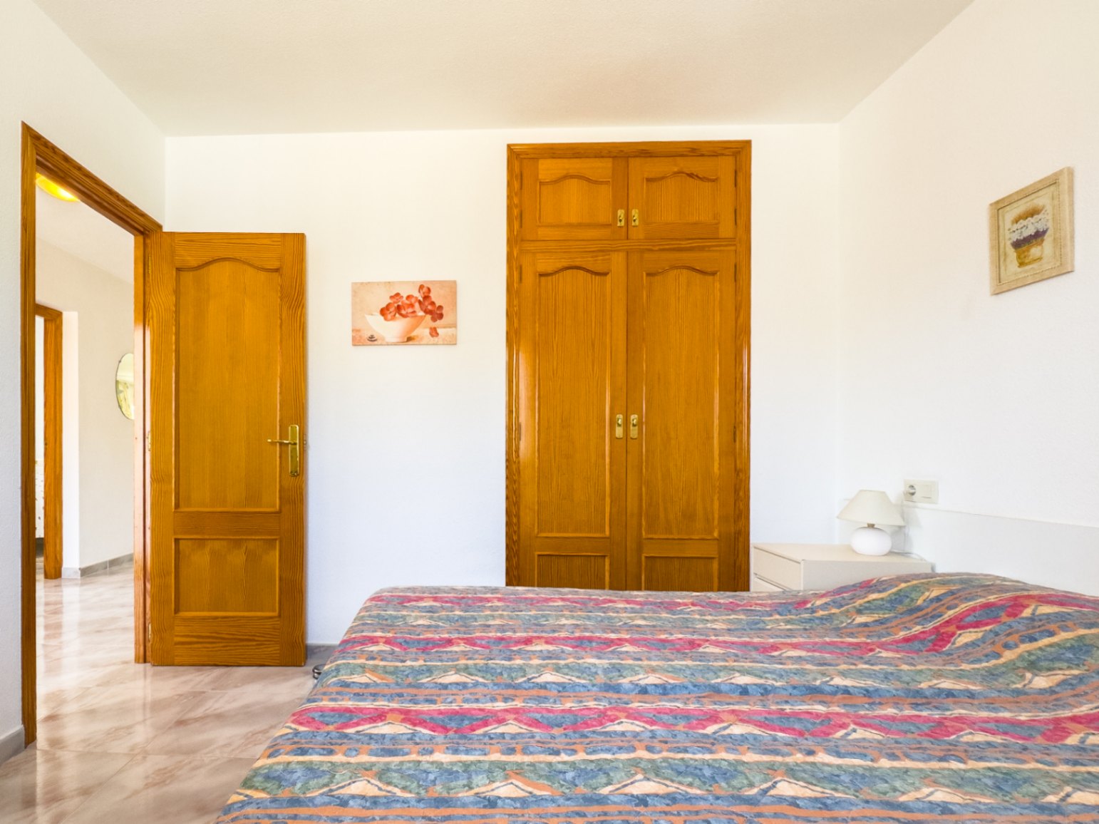 Villa de style méditerranéen avec 3 chambres de plain-pied et piscine à La Nucia