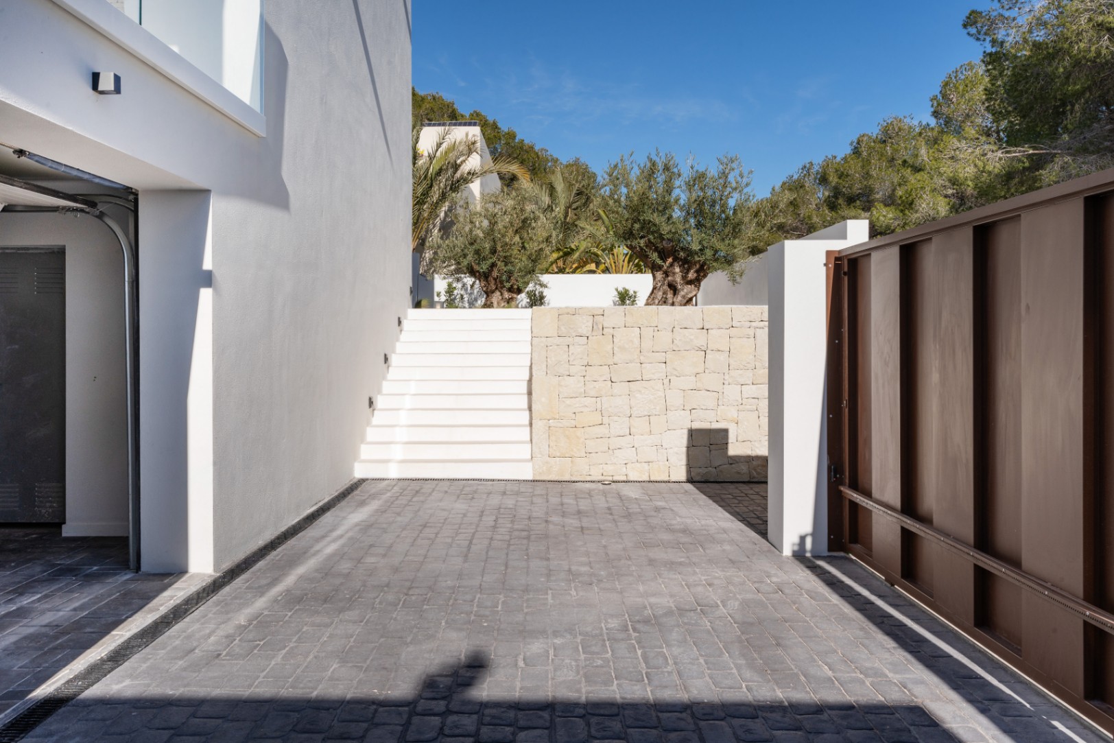 Keyready villa for sale in Moraira, Walk to town