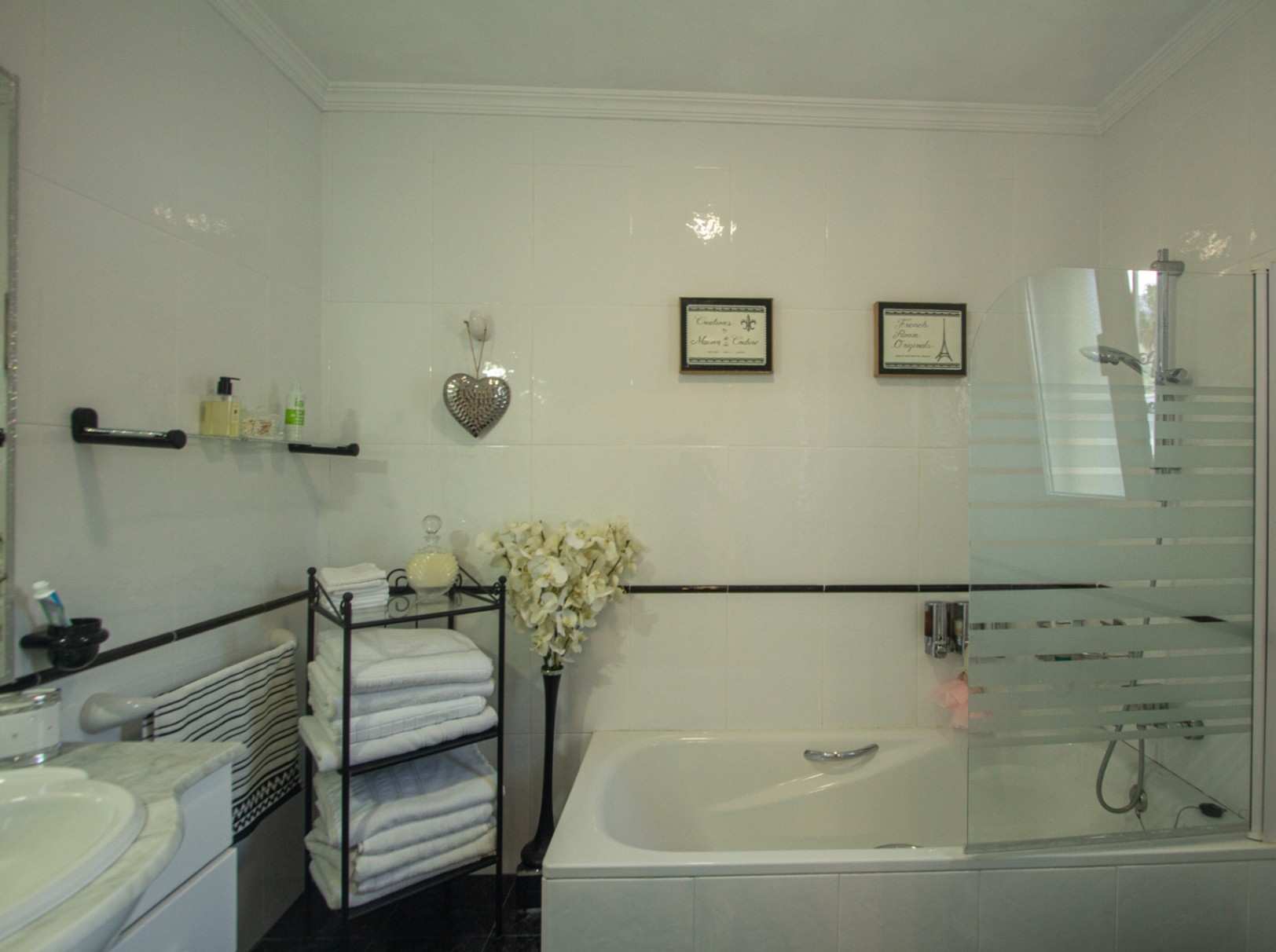 Villa with Private Pool for Sale Near Denia